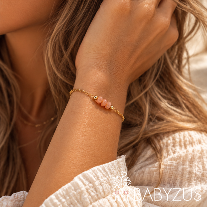 Moonstone bracelet | Feminine energy | Desire to conceive