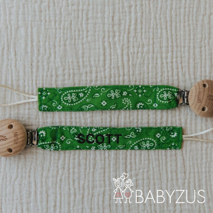 Speenkoord met naam | Groen Paisley Bandana